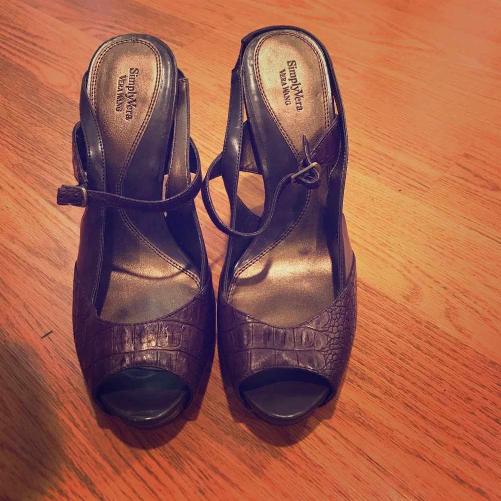 Simply Vera Wang heels